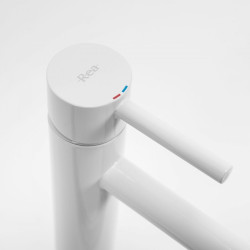 Rea bateria umywalkowa wysoka Lungo Biała