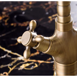 Rea bateria umywalkowa wysoka Rustico  złota