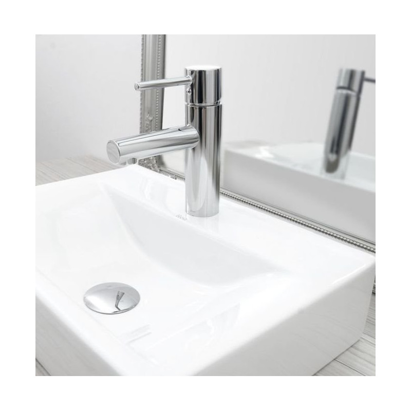 Elegancka bateria umywalkowa Tess - niska, chromowana REA-B8801