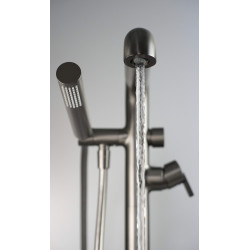 Titanowa Elegancja - Bateria Wannowa Wolnostojąca z Prysznicem, Mosiądz Premium