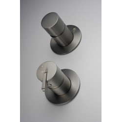 Podtynkowa Bateria Prysznicowa Titanium z Mechanicznym Przełącznikiem - Komfort i Elegancja