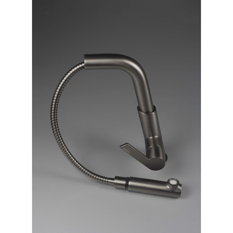 Kuchenna bateria 253mm Titanium z wyciąganą obrotową wylewką i ruchomym aeratorem