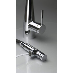 Bateria kuchenna chrom z filtrem do wody i wyciąganą wylewką - elegancja i funkcjonalność