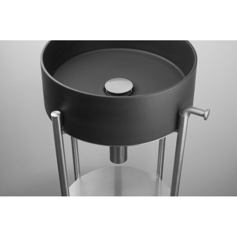 Elegancka Konsola Łazienkowa ze Stali Szczotkowanej z Uchwytami na Ręczniki