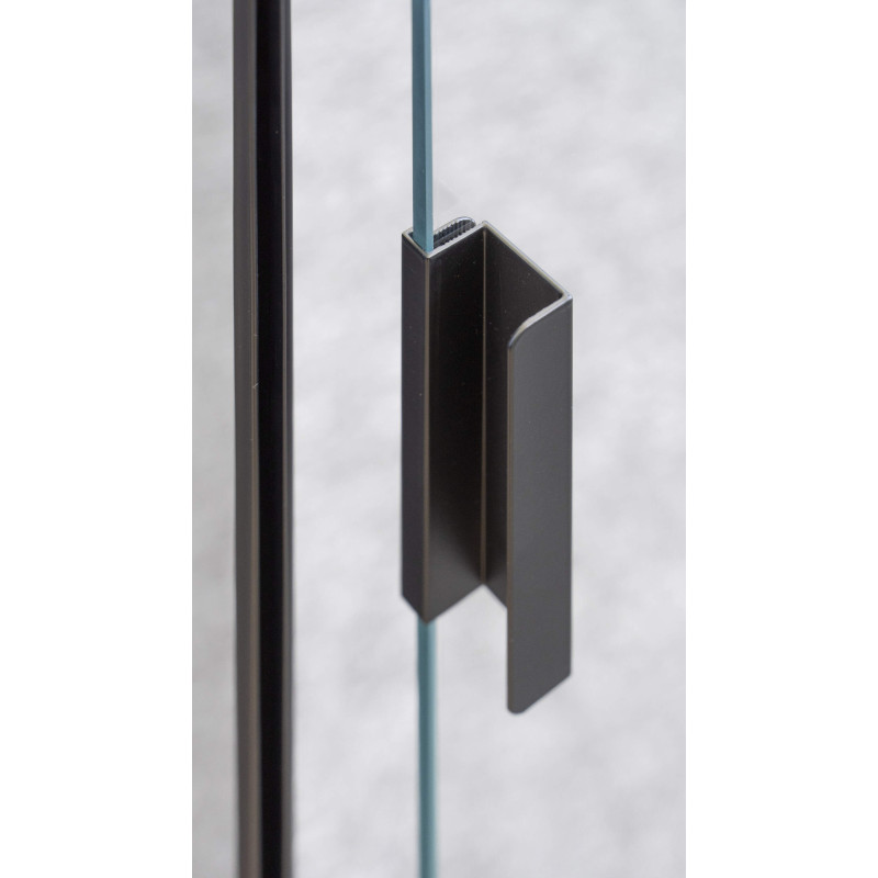 Elegancki i Solidny Uchwyt do Drzwi Prysznicowych - Wytrzymałość i Styl w Twojej Łazience