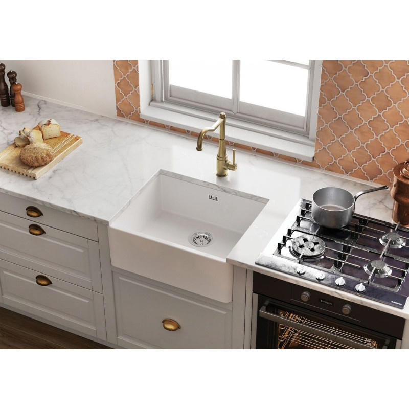 Złota bateria zlewozmywakowa Tamizo z obrotową wylewką - luksus i funkcjonalność