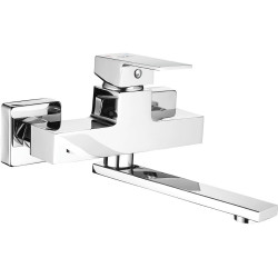 Chromowana Bateria Ścienna KVADRATO: Styl i Funkcjonalność w Twojej Łazience