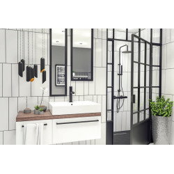 Nowoczesna Kolumna Natryskowa PRETTO z Czarną Baterią - Styl, Funkcjonalność, Trwałość