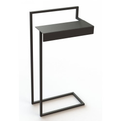 Stylowy Wieszak Podłogowy Mokko Nero z Praktyczną Półką - Elegancja i Funkcjonalność w Czarni!