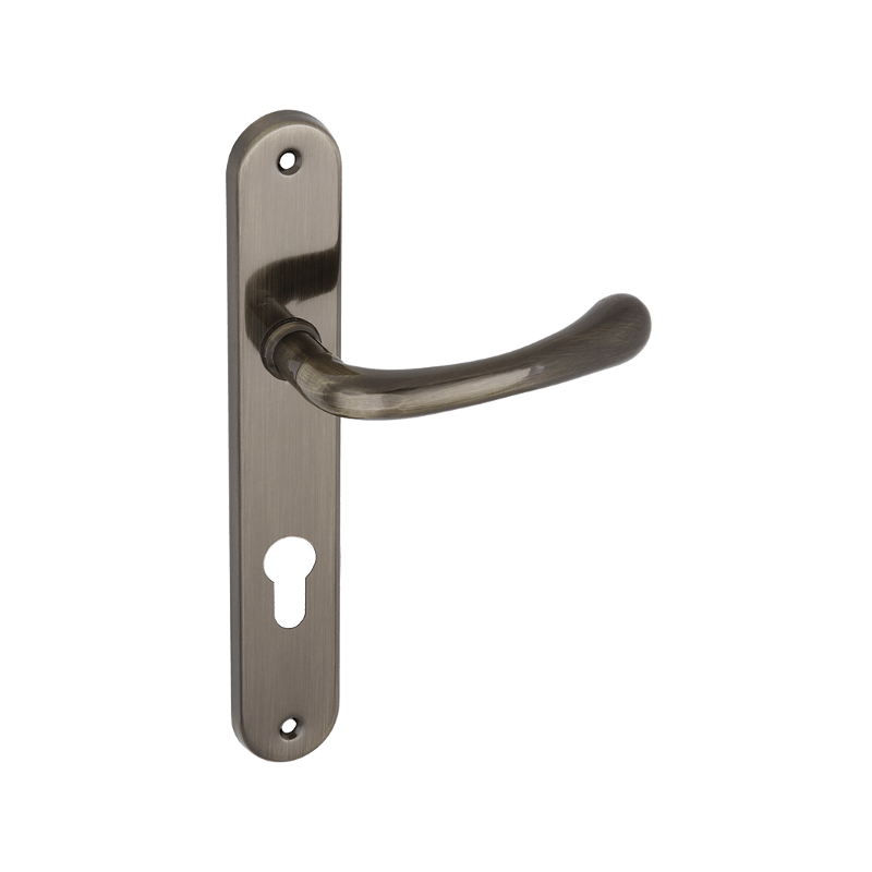 Klamka Drzwiowa Classic z Patynowym Akcentem - Elegancja i Trwałość w Ekonomicznej Cenie