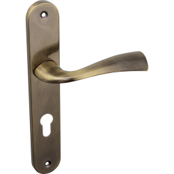 Elegancka klamka 'Malta' z patynowym akcentem - perfekcja dla Twoich drzwi!