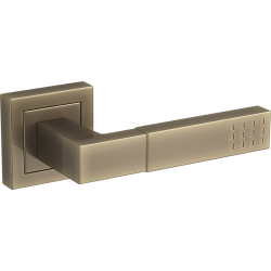 Elegancka Klamka PRIMA w Patynie na Rozecie - Drzwi Premium 38-45 mm