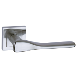 Elegancka Klamka LUSIOS na Rozecie, Satyna - Wykończenie dla Twoich Drzwi Wewnętrznych