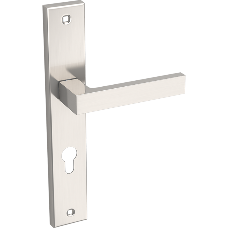 Elegancka klamka QUBIK na długim szyldzie do drzwi wewnętrznych, satynowe wykończenie