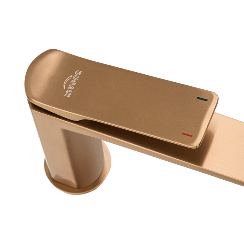 Elegancka bateria umywalkowa Neri miedziana - styl i trwałość dla Twojej łazienki!