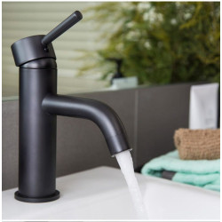 Stylowa bateria umywalkowa Lungo czarna - elegancja i nowoczesność w Twojej łazience