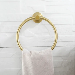 Złoty Wieszak MIST 05: Elegancka Funkcjonalność dla Twojej Łazienki