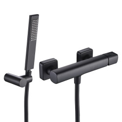 Zestaw natryskowy LAVEO Tores Black - styl i funkcjonalność na Twojej ścianie!
