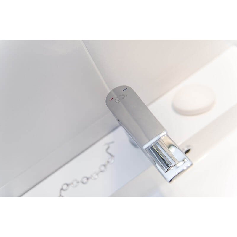 Chromowana Bateria Stojąca PLATO BLY 022D z Jednouchwytowym Mieszaczem - Wydajność i Styl