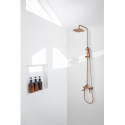 Nowoczesna DESZCZOWNIA INVENA TREND z miedzianą baterią do wanny i prysznica