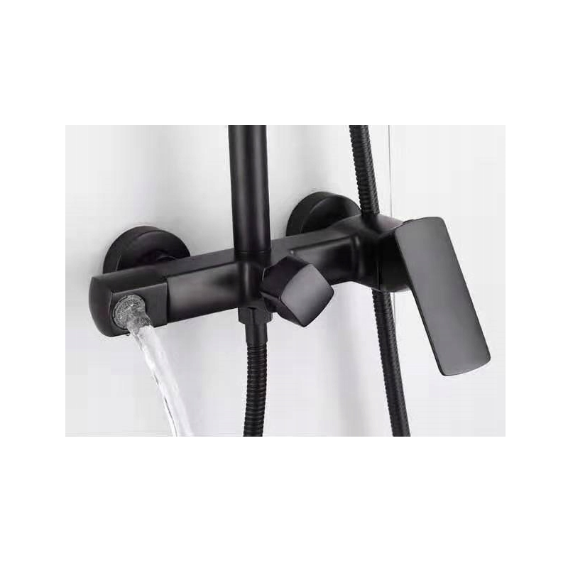 Elegancki Zestaw Prysznicowy Roger Black z Wylewką - Komfort i Styl w Twojej Łazience!