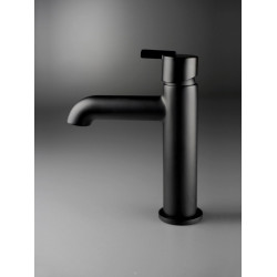 Czarna elegancja: Niska bateria umywalkowa Deante Silia Nero - styl i funkcjonalność!