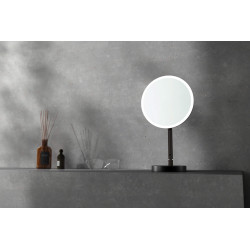 Eleganckie lustro kosmetyczne z matowym wykończeniem i LEDami - styl nero