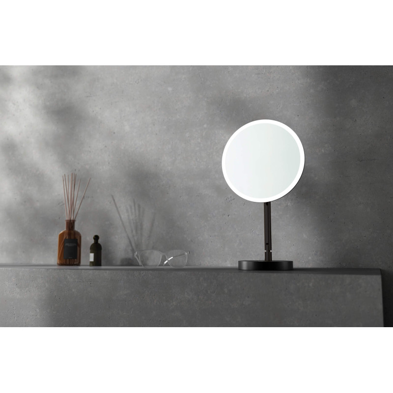 Eleganckie lustro kosmetyczne z matowym wykończeniem i LEDami - styl nero