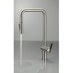 Perfekcyjna Stalowa Bateria Kuchenna z Wyciąganą Wylewką i Dwufunkcyjną Słuchawką