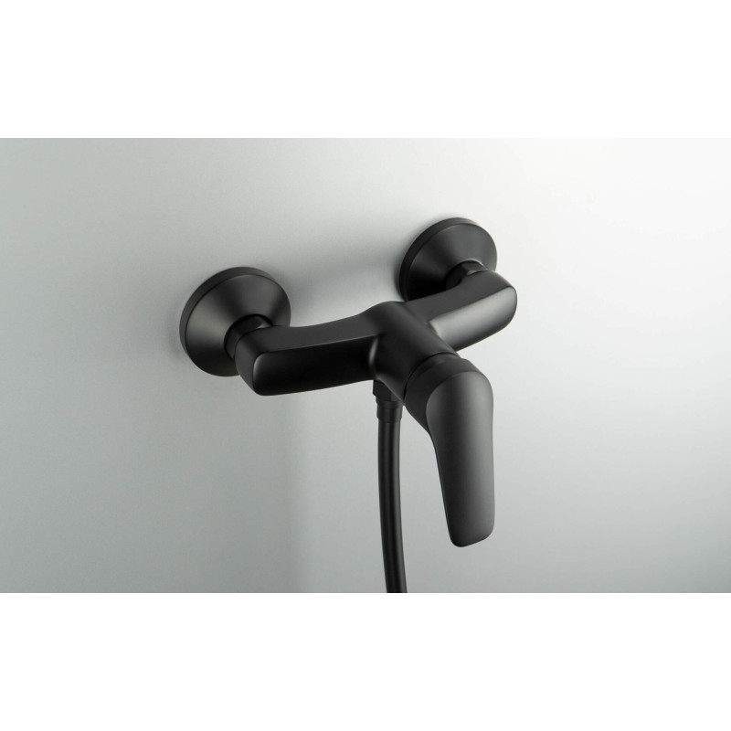 Nero Elegance: Ścienna Bateria Prysznicowa z Mosiądzu - Jednouchwytowy Mistrz Designu