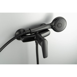 Nero Elegance: Ścienna Bateria Prysznicowa z Mosiądzu - Jednouchwytowy Mistrz Designu