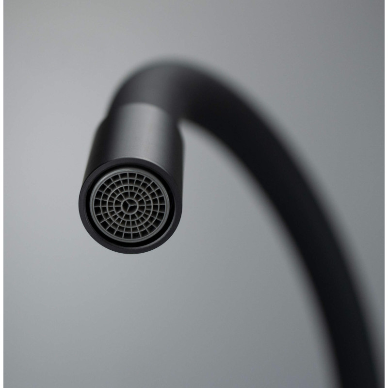 Bateria Kuchenna Nero Stalowa z Elastyczną Wylewką i Aeratorem Honeycomb