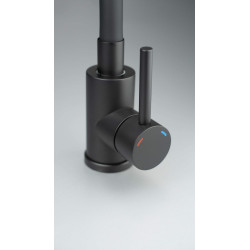 Bateria Kuchenna Nero Stalowa z Elastyczną Wylewką i Aeratorem Honeycomb