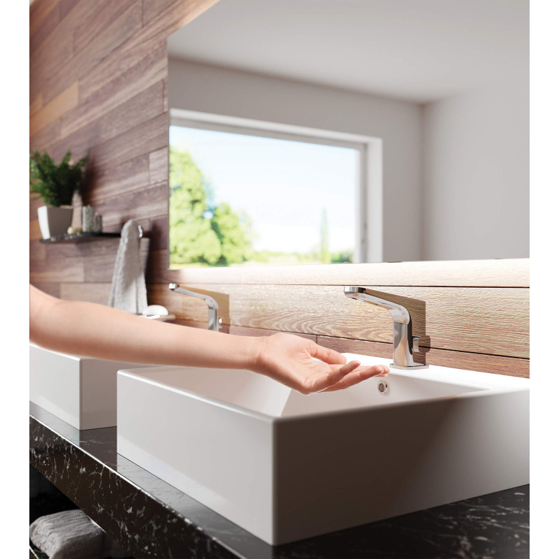 Armatura Sensorowa Chromowana z Regulacją Temperatury - Styl i Nowoczesność w Twojej Łazience