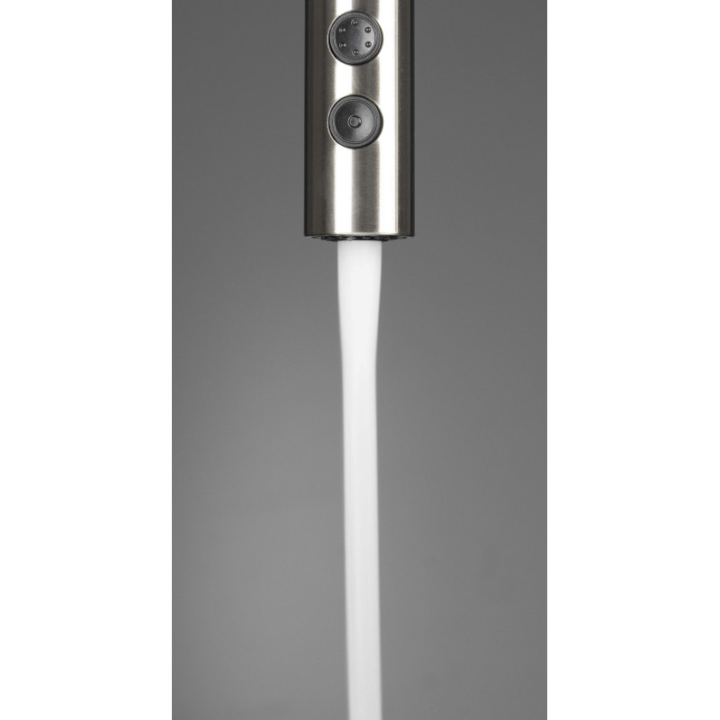 Kuchenna bateria z wyciąganą wylewką - stalowa elegancja i funkcjonalność!