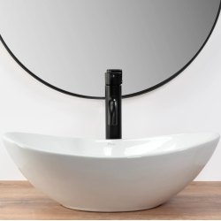 Kompaktowa Elegancja: Umywalka Nablatowa Royal Mini dla Stylowych Wnętrz