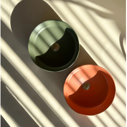 Zielona Elegancja: Umywalka Nablatowa SAMI w Macie