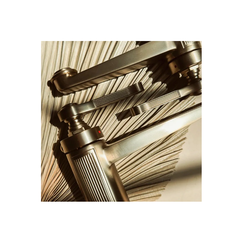 Elegancka Bateria Umywalkowa MONACO Niska Szczotkowane Złoto