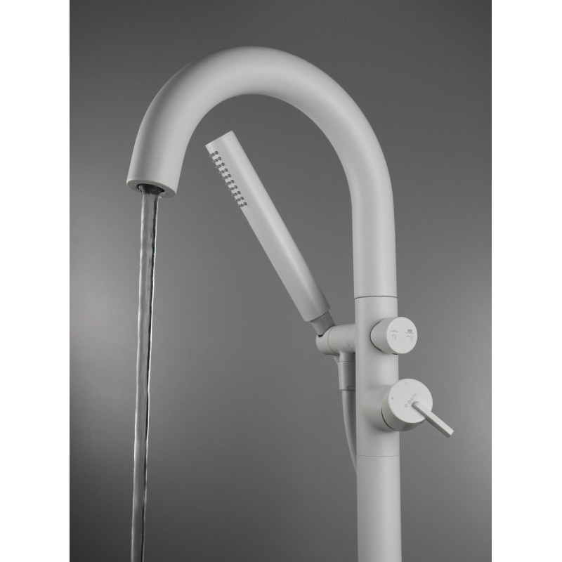 Wolnostojąca bateria wannowa alabaster z zestawem prysznicowym, styl i funkcjonalność w jednym!