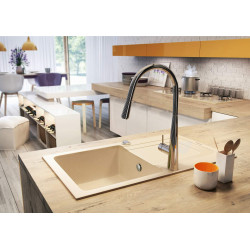 Kuchenna Bateria Chromowana z Wyciąganą Wylewką - Elegancja i Funkcjonalność