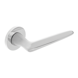 FORMELIA Chromowa Klamka Premium - Elegancja i Wytrzymałość dla Twoich Drzwi Wewnętrznych