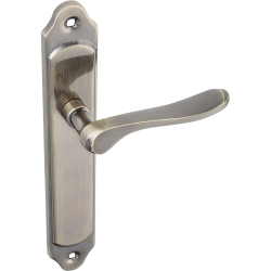 Patynowana klamka Rodos - klasyczna elegancja dla Twoich drzwi